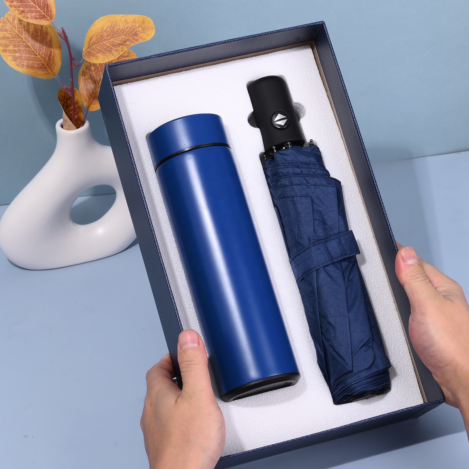 Custom office Souvenir employee gifts promotional items Umbrella Thermos sets corporate giveaways 