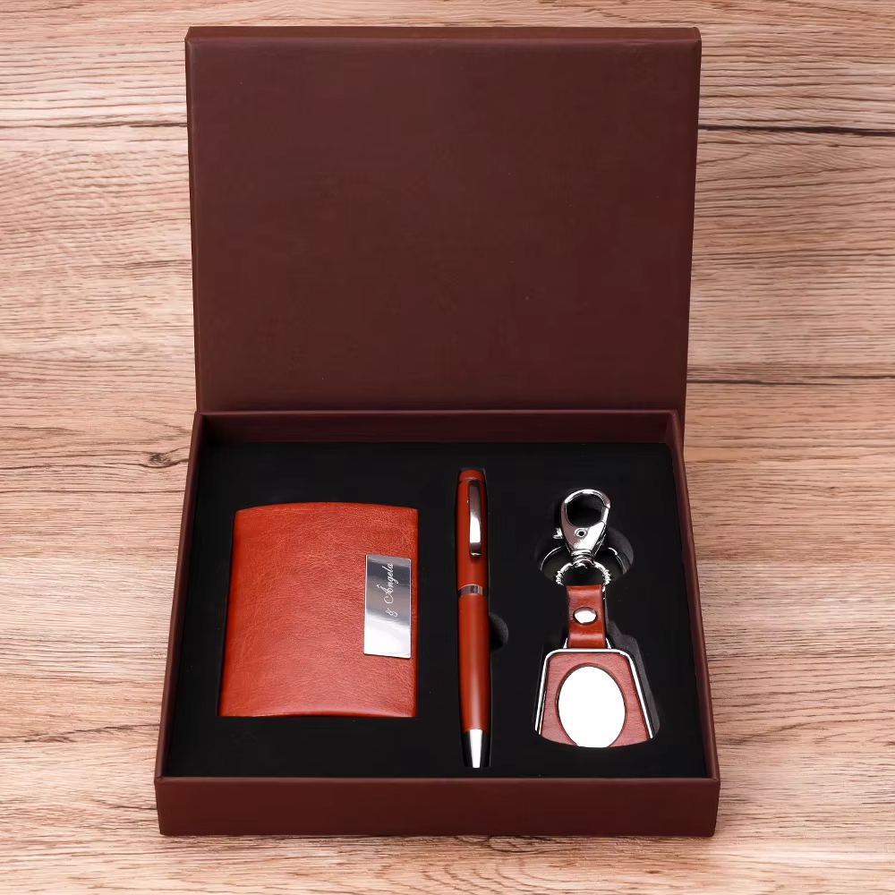 Wholesale 3 in1 pen keycain Gift Box with Logo Customized company event giveaway corporate gift set