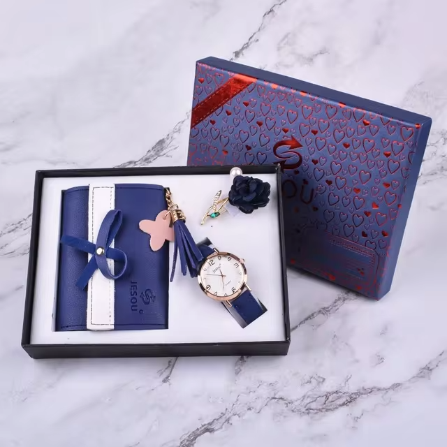 Women'S Three Piece Set Boutique Gift Wallet+Belt Quartz Watch+Brooch Gift Sets For Women