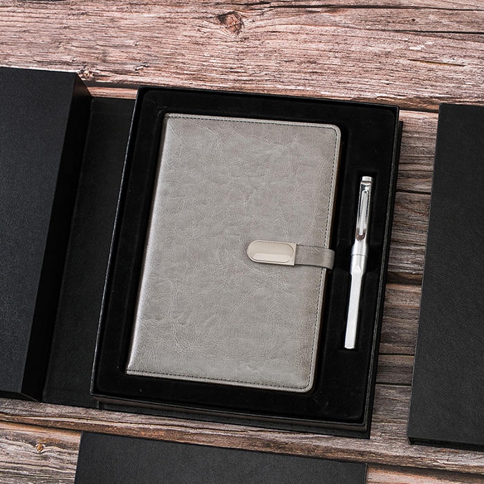 Besery custom logo Corporate Souvenir Gift items Notebook Set New Year Promotional business men